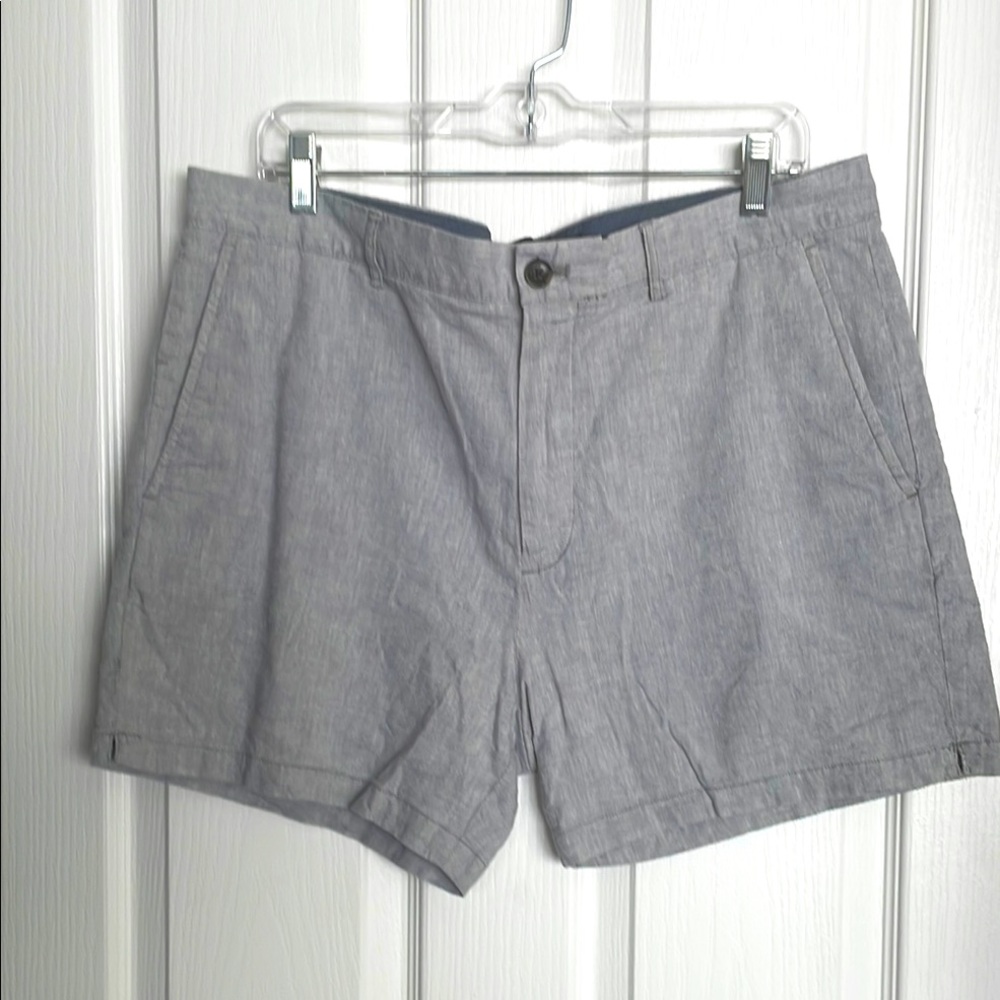 Club Monaco - Gray Shorts